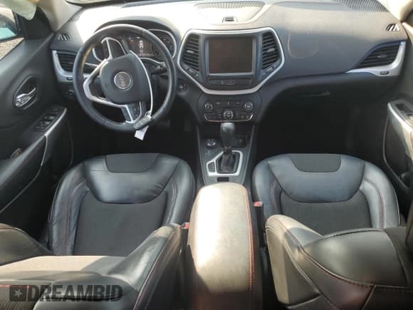 ✅ 2018 Jeep Cherokee Trailhawk • VIN: 1C4PJMBB7JD516089 • Лот: 66014355. Опубликован ранее на Copart с пробегом 161 917 миль. Бесплатный доступ к архиву аукционных продаж из США и подробный отчёт об истории автомобиля на DreamBid. Изображение 8.