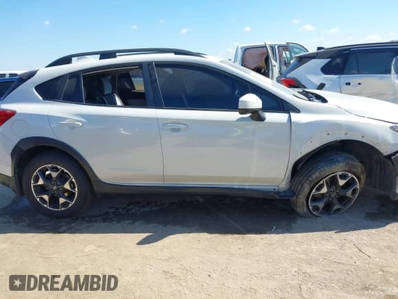 ✅ 2019 Subaru Crosstrek Premium • VIN: JF2GTAEC7KH318959 • Lot: 43377066. Listed on IAAI with 82,501 mi. Free auction sales archive from the USA and detailed vehicle history report at DreamBid. Image 13.