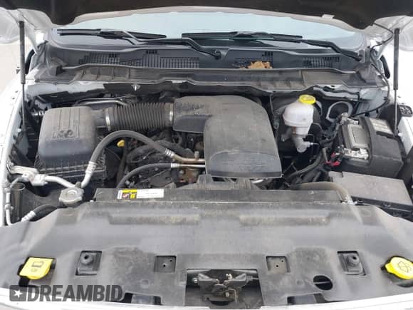 2024 Ram 1500 SLT z VIN 1C6RR7GG3RS157779, wystawiony jako IAAI lot #42488148 z przebiegiem 34 814 mil mil oraz . Historia ofert i sprzedaży dostępna na DreamBid. Obrazek 10.