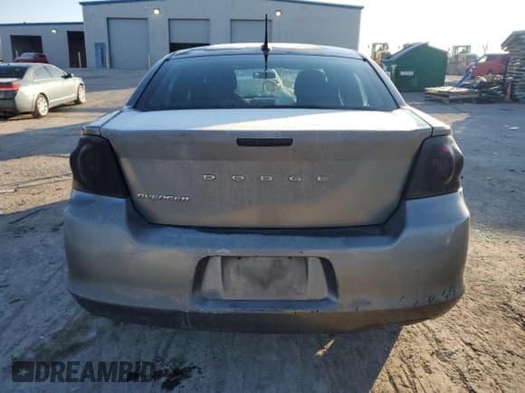 ✅ 2013 Dodge Avenger SE • VIN: 1C3CDZAB4DN681587 • Лот: 88103125. Опубликован ранее на Copart с пробегом 143 715 миль. Бесплатный доступ к архиву аукционных продаж из США и подробный отчёт об истории автомобиля на DreamBid. Изображение 6.