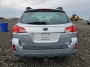 ✅ 2013 Subaru Outback Premium • VIN: 4S4BRBCC4D3236540 • Lot: 92673375. Listed on Copart with 188,031 mi. Free auction sales archive from the USA and detailed vehicle history report at DreamBid. Image 6.