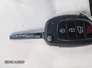 ✅ 2017 Hyundai Santa Fe SE • VIN: KM8SMDHF1HU238369 • Lot: 43682236. Wystawiony na IAAI z przebiegiem 179 000 mil. Bezpłatny archiwum sprzedaży aukcyjnych z USA i szczegółowy raport historii pojazdu na DreamBid. Zdjęcie 11.