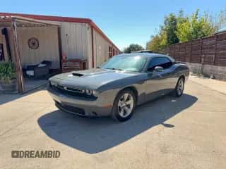 2019 Dodge Challenger R/T z VIN 2C3CDZBT0KH557099, wystawiony jako Copart lot #86482945 z przebiegiem 119 836 mil mil oraz Czysty tytuł • Clean title. Historia ofert i sprzedaży dostępna na DreamBid. Obrazek 2.