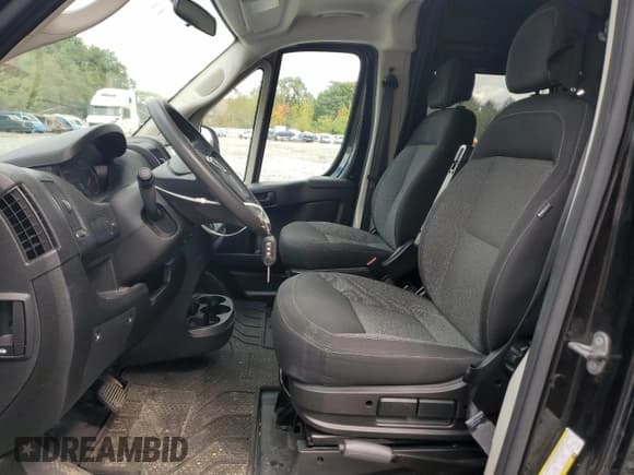 ✅ 2019 Ram ProMaster Cargo • VIN: 3C6TRVBG2KE549467 • Лот: 83936335. Опубликован ранее на Copart с пробегом 62 550 миль. Бесплатный доступ к архиву аукционных продаж из США и подробный отчёт об истории автомобиля на DreamBid. Изображение 7.