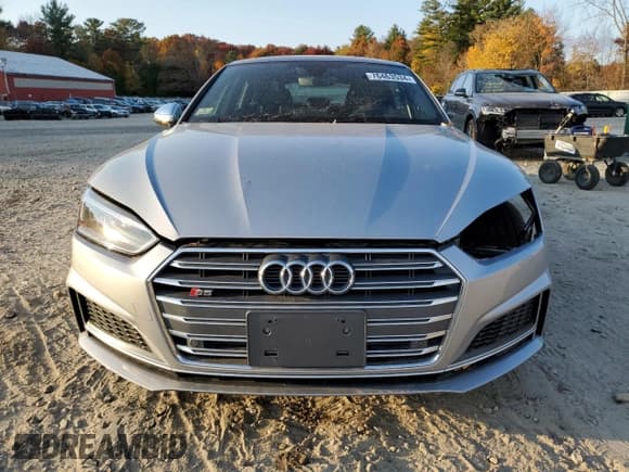 ✅ 2018 Audi S5 • VIN: WAUB4DF54JA045880 • Lot: 76463534. Listed on Copart with 58,071 mi. Free auction sales archive from the USA and detailed vehicle history report at DreamBid. Image 5.