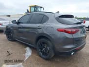 ✅ 2021 Alfa Romeo Stelvio • VIN: ZASPAJAN9M7D00068 • Lot: 42491363. Wystawiony na IAAI z przebiegiem Nie podano. Bezpłatny archiwum sprzedaży aukcyjnych z USA i szczegółowy raport historii pojazdu na DreamBid. Zdjęcie 3.