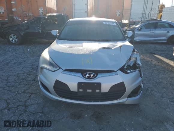 ✅ 2014 Hyundai Veloster • VIN: KMHTC6ADXEU218175 • Lot: 80188704. Wystawiony na Copart z przebiegiem 143 459 mil. Bezpłatny archiwum sprzedaży aukcyjnych z USA i szczegółowy raport historii pojazdu na DreamBid. Zdjęcie 5.