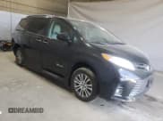 ✅ 2018 Toyota Sienna XLE Auto Access Seat • VIN: 5TDYZ3DC5JS906920 • Lot: 68258845. Listed on Copart with 18,787 mi. Free auction sales archive from the USA and detailed vehicle history report at DreamBid. Image 4.