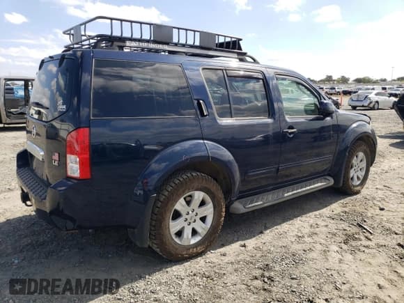 ✅ 2006 Nissan Pathfinder SE Off Road • VIN: 5N1AR18W46C646878 • Lot: 82276735. Wystawiony na Copart z przebiegiem 217 237 mil. Bezpłatny archiwum sprzedaży aukcyjnych z USA i szczegółowy raport historii pojazdu na DreamBid. Zdjęcie 3.