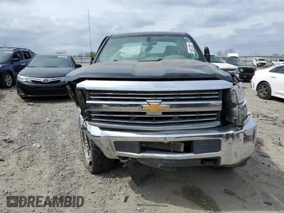 ✅ 2015 Chevrolet Silverado 2500HD • VIN: 1GB2KUEG8FZ553634 • Лот: 48521924. Опубликован ранее на Copart с пробегом Не указан. Бесплатный доступ к архиву аукционных продаж из США и подробный отчёт об истории автомобиля на DreamBid. Изображение 5.