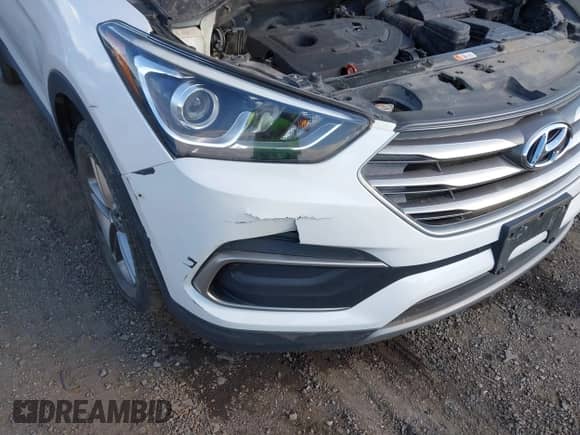 2018 Hyundai Santa Fe 2.4L z VIN 5NMZTDLB1JH071714, wystawiony jako IAAI lot #43613080 z przebiegiem 110 090 mil mil oraz . Historia ofert i sprzedaży dostępna na DreamBid. Obrazek 6.