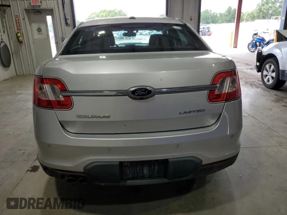 ✅ 2011 Ford Taurus Limited • VIN: 1FAHP2FW6BG158526 • Lot: 59139955. Listed on Copart with 169,454 mi. Free auction sales archive from the USA and detailed vehicle history report at DreamBid. Image 6.