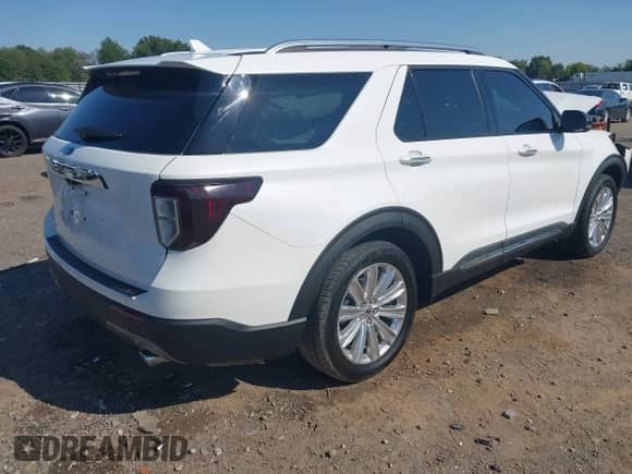 2021 Ford Explorer Limited with VIN 1FMSK7FH5MGC48617, listed as a IAAI auction lot 43186782 with 35,869 mi miles and . Bid and sale history available at DreamBid. Image 4.