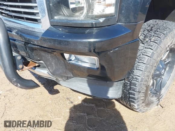 ✅ 2015 Chevrolet Silverado 1500 High Country • VIN: 3GCUKTEJ6FG272653 • Лот: 41820225. Опубликован ранее на IAAI с пробегом 130 953 миль. Бесплатный доступ к архиву аукционных продаж из США и подробный отчёт об истории автомобиля на DreamBid. Изображение 17.