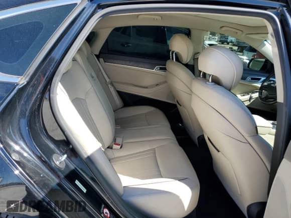 2015 Hyundai Genesis 5.0L with VIN KMHGN4JFXFU018545, listed as a Copart auction lot 47009824 with 107,518 mi miles and Salvage title. Bid and sale history available at DreamBid. Image 10.