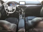 ✅ 2021 Ford Escape SEL • VIN: 1FMCU0H67MUB04537 • Lot: 90862485. Listed on Copart with 57,039 mi. Free auction sales archive from the USA and detailed vehicle history report at DreamBid. Image 8.