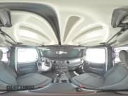 ✅ 2023 Jeep Wrangler Sport S • VIN: 1C4HJXDG9PW618327 • Lot: 55310325. Wystawiony na Copart z przebiegiem 15 318 mil. Bezpłatny archiwum sprzedaży aukcyjnych z USA i szczegółowy raport historii pojazdu na DreamBid. Zdjęcie 14.