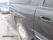 ✅ 2004 Chevrolet Suburban LT • VIN: 3GNEC16T64G278981 • Лот: 41507356. Опубликован ранее на IAAI с пробегом 181 155 миль. Бесплатный доступ к архиву аукционных продаж из США и подробный отчёт об истории автомобиля на DreamBid. Изображение 6.