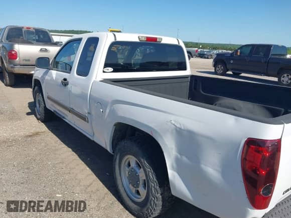 2008 Chevrolet Colorado 1LT z VIN 1GCCS39E988213338, wystawiony jako IAAI lot #42266886 z przebiegiem 33 559 mil mil oraz . Historia ofert i sprzedaży dostępna na DreamBid. Obrazek 6.