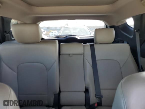 ✅ 2017 Hyundai Santa Fe Ultimate • VIN: 5XYZW4LA9HG386313 • Lot: 92466225. Wystawiony na Copart z przebiegiem 202 008 mil. Bezpłatny archiwum sprzedaży aukcyjnych z USA i szczegółowy raport historii pojazdu na DreamBid. Zdjęcie 10.