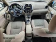 ✅ 2001 Toyota RAV4 • VIN: JTEHH20V010025075 • Лот: 68216445. Опубликован ранее на Copart с пробегом 197 676 миль. Бесплатный доступ к архиву аукционных продаж из США и подробный отчёт об истории автомобиля на DreamBid. Изображение 8.