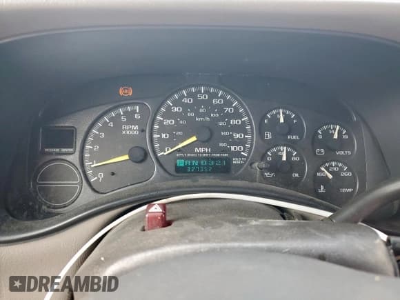 ✅ 2000 Chevrolet Silverado 1500 LT • VIN: 1GCEC19T9YZ295347 • Lot: 55779305. Wystawiony na Copart z przebiegiem 327 352 mil. Bezpłatny archiwum sprzedaży aukcyjnych z USA i szczegółowy raport historii pojazdu na DreamBid. Zdjęcie 9.