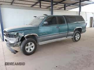 1995 Dodge 1500 с VIN 3B7HF13ZXSM146083, выставлен на аукционе Copart как лот 86597354 с пробегом 207 529 миль миль и Списание • Salvage title. История ставок и продаж доступна на DreamBid. Изображение 1.