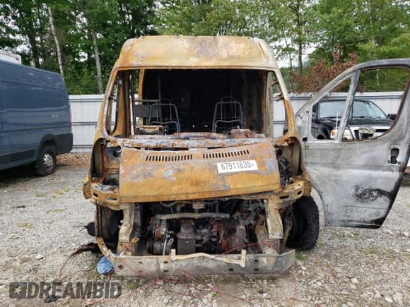 ✅ 2020 Ram ProMaster Cargo • VIN: 3C6URVJG6LE145143 • Lot: 95750805. Listed on Copart with Not provided. Free auction sales archive from the USA and detailed vehicle history report at DreamBid. Image 5.
