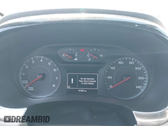 ✅ 2023 Chevrolet Traverse LS • VIN: 1GNERFKW3PJ171353 • Lot: 43230525. Wystawiony na IAAI z przebiegiem 47 401 mil. Bezpłatny archiwum sprzedaży aukcyjnych z USA i szczegółowy raport historii pojazdu na DreamBid. Zdjęcie 7.