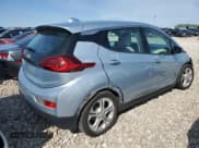 ✅ 2017 Chevrolet Bolt EV LT • VIN: 1G1FW6S05H4172627 • Lot: 45357584. Wystawiony na Copart z przebiegiem 83 410 mil. Bezpłatny archiwum sprzedaży aukcyjnych z USA i szczegółowy raport historii pojazdu na DreamBid. Zdjęcie 3.