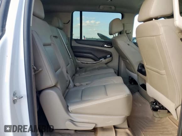 ✅ 2016 Chevrolet Suburban LT • VIN: 1GNSCHKC7GR351670 • Lot: 91787645. Listed on Copart with 212,303 mi. Free auction sales archive from the USA and detailed vehicle history report at DreamBid. Image 11.