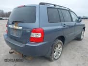 ✅ 2007 Toyota Highlander w/3rd Row • VIN: JTEEW21A670040600 • Lot: 41887388. Wystawiony na IAAI z przebiegiem 267 756 mil. Bezpłatny archiwum sprzedaży aukcyjnych z USA i szczegółowy raport historii pojazdu na DreamBid. Zdjęcie 4.