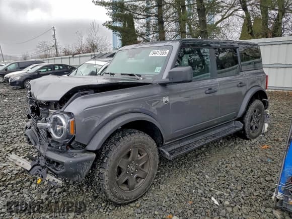 ✅ 2025 Ford Bronco Big Bend • VIN: 1FMDE7BH3SLB15994 • Lot: 94417555. Wystawiony na Copart z przebiegiem 1 518 mil. Bezpłatny archiwum sprzedaży aukcyjnych z USA i szczegółowy raport historii pojazdu na DreamBid. Zdjęcie 1.