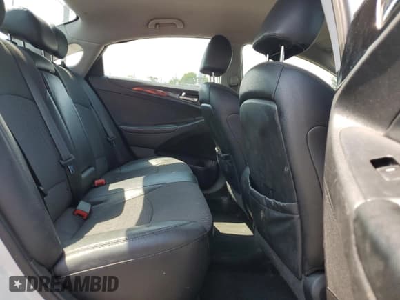 ✅ 2014 Hyundai Sonata Limited • VIN: 5NPEC4AC3EH868839 • Лот: 62580625. Опубликован ранее на Copart с пробегом 101 329 миль. Бесплатный доступ к архиву аукционных продаж из США и подробный отчёт об истории автомобиля на DreamBid. Изображение 10.