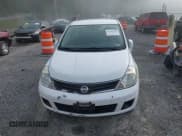 ✅ 2010 Nissan Versa S • VIN: 3N1BC1CP8AL451277 • Lot: 43381653. Wystawiony na IAAI z przebiegiem 142 180 mil. Bezpłatny archiwum sprzedaży aukcyjnych z USA i szczegółowy raport historii pojazdu na DreamBid. Zdjęcie 12.