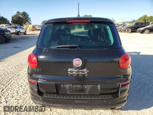 ✅ 2019 FIAT 500L Trekking • VIN: ZFBNFADH3KZ042352 • Lot: 76575174. Wystawiony na Copart z przebiegiem 25 129 mil. Bezpłatny archiwum sprzedaży aukcyjnych z USA i szczegółowy raport historii pojazdu na DreamBid. Zdjęcie 6.
