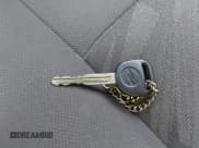 ✅ 2005 Chevrolet Colorado 1SE LS Z71 • VIN: 1GCDT136658169026 • Лот: 43607190. Опубликован ранее на IAAI с пробегом 141 465 миль. Бесплатный доступ к архиву аукционных продаж из США и подробный отчёт об истории автомобиля на DreamBid. Изображение 11.