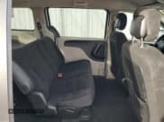 ✅ 2015 Dodge Grand Caravan SE Plus • VIN: 2C4RDGBG5FR724246 • Лот: 42506475. Опубликован ранее на Copart с пробегом 93 356 миль. Бесплатный доступ к архиву аукционных продаж из США и подробный отчёт об истории автомобиля на DreamBid. Изображение 11.