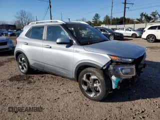 ✅ 2022 Hyundai Venue SEL • VIN: KMHRC8A37NU166422 • Лот: 83429794. Размещён на Copart с пробегом 28 445 миль миль. Получите бесплатный доступ к архиву аукционных продаж из США и посмотрите подробный отчёт об истории автомобиля на DreamBid. Изображение 4.