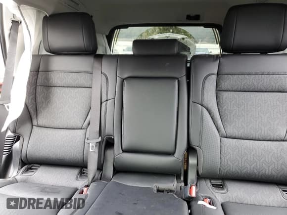 ✅ 2023 Toyota Sequoia SR5 • VIN: 7SVAAABA7PX003921 • Лот: 49842993. Опубликован ранее на Copart с пробегом Не указан. Бесплатный доступ к архиву аукционных продаж из США и подробный отчёт об истории автомобиля на DreamBid. Изображение 10.