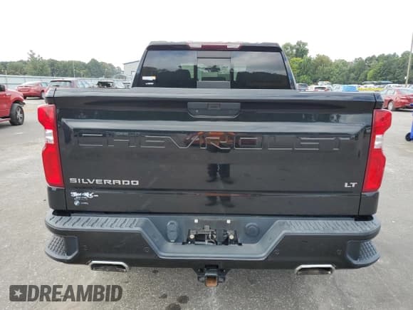 ✅ 2022 Chevrolet Silverado 1500 LT Trail Boss • VIN: 1GCPYFED3NZ156056 • Lot: 69638655. Wystawiony na Copart z przebiegiem 48 015 mil. Bezpłatny archiwum sprzedaży aukcyjnych z USA i szczegółowy raport historii pojazdu na DreamBid. Zdjęcie 6.