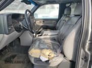 ✅ 2001 Chevrolet Suburban LT • VIN: 3GNFK16T91G183737 • Лот: 42686695. Опубликован ранее на Copart с пробегом 218 310 миль. Бесплатный доступ к архиву аукционных продаж из США и подробный отчёт об истории автомобиля на DreamBid. Изображение 7.