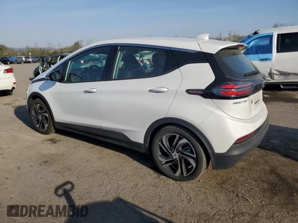 ✅ 2023 Chevrolet Bolt EV 2LT • VIN: 1G1FX6S06P4151359 • Lot: 54558885. Wystawiony na Copart z przebiegiem 27 461 mil. Bezpłatny archiwum sprzedaży aukcyjnych z USA i szczegółowy raport historii pojazdu na DreamBid. Zdjęcie 2.