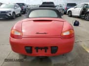 ✅ 1998 Porsche Boxster • VIN: WP0CA2987WU620652 • Lot: 74663924. Wystawiony na Copart z przebiegiem Nie podano. Bezpłatny archiwum sprzedaży aukcyjnych z USA i szczegółowy raport historii pojazdu na DreamBid. Zdjęcie 6.