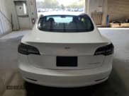 ✅ 2022 Tesla Model 3 Long Range • VIN: 5YJ3E1EB4NF287642 • Lot: 81397715. Wystawiony na Copart z przebiegiem 131 614 mil. Bezpłatny archiwum sprzedaży aukcyjnych z USA i szczegółowy raport historii pojazdu na DreamBid. Zdjęcie 6.