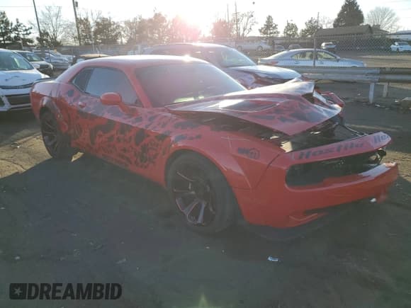 ✅ 2020 Dodge Challenger R/T Scat Pack • VIN: 2C3CDZFJ0LH147672 • Lot: 82162783. Wystawiony na Copart z przebiegiem 18 372 mil. Bezpłatny archiwum sprzedaży aukcyjnych z USA i szczegółowy raport historii pojazdu na DreamBid. Zdjęcie 4.