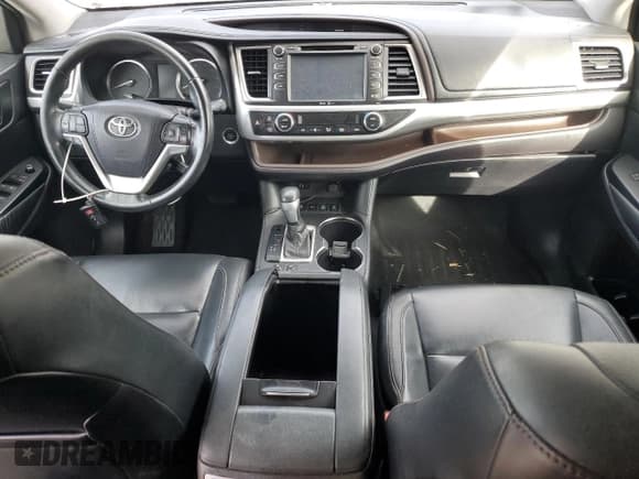 ✅ 2015 Toyota Highlander XLE • VIN: 5TDJKRFH7FS160091 • Лот: 91528355. Опубликован ранее на Copart с пробегом 122 641 миль. Бесплатный доступ к архиву аукционных продаж из США и подробный отчёт об истории автомобиля на DreamBid. Изображение 8.