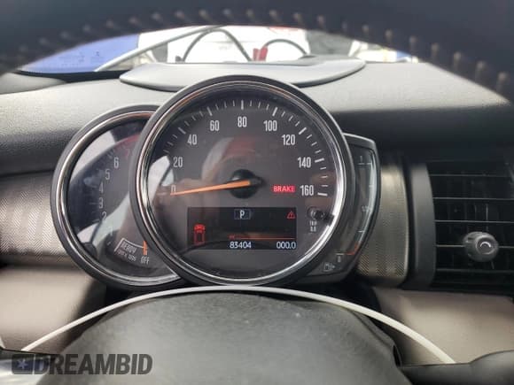 ✅ 2019 MINI Convertible Cooper S • VIN: WMWWG9C59K3E40043 • Лот: 87909055. Опубликован ранее на Copart с пробегом 83 404 миль. Бесплатный доступ к архиву аукционных продаж из США и подробный отчёт об истории автомобиля на DreamBid. Изображение 9.