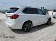 ✅ 2016 BMW X5 M • VIN: 5YMKT6C50G0R78980 • Lot: 45171984. Wystawiony na Copart z przebiegiem 74 593 mil. Bezpłatny archiwum sprzedaży aukcyjnych z USA i szczegółowy raport historii pojazdu na DreamBid. Zdjęcie 3.