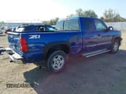 ✅ 2004 Chevrolet Silverado 1500 Z71 • VIN: 2GCEK19T541227567 • Lot: 43252297. Wystawiony na IAAI z przebiegiem Nie podano. Bezpłatny archiwum sprzedaży aukcyjnych z USA i szczegółowy raport historii pojazdu na DreamBid. Zdjęcie 4.